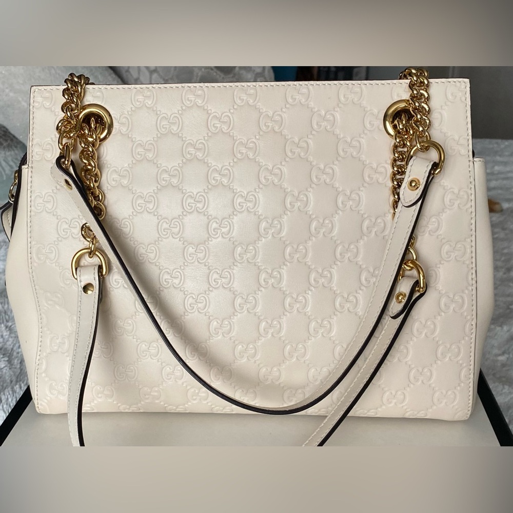 GUCCI medium tote shoulder bag. Condition: 8/10
